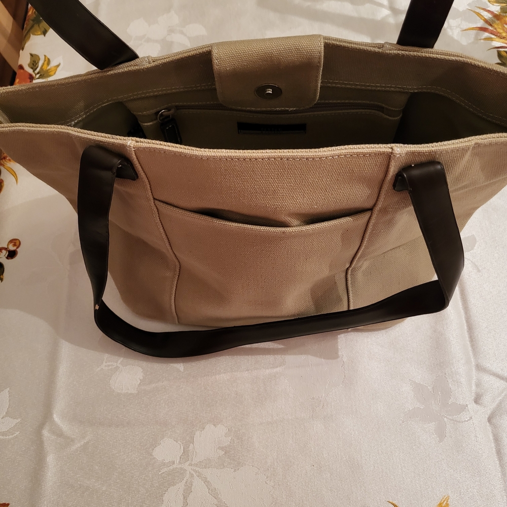 Nine & Co. Tan Tote with Black Handles